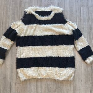 Cold shoulder Women Junior girls Fuzzy Striped Crewneck Sweater - Black Cream